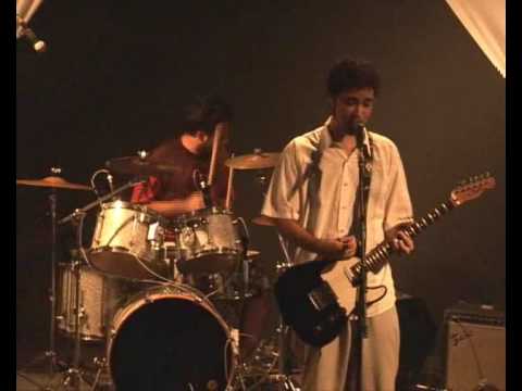 在 YouTube 上观看 Eek - Chegando ao fim (Ao vivo)