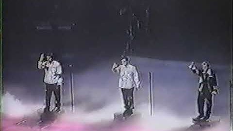 NSYNC - No Strings Attached Tour - 2000-06-28 - St Louis, MO (Fan Recording)