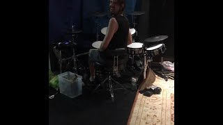 05.11.2018 Drum teaser by Dave Mustaine from studio for next album Megadeth