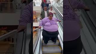 Yürüyen Merdiven Kaldıramadı Bak Hele