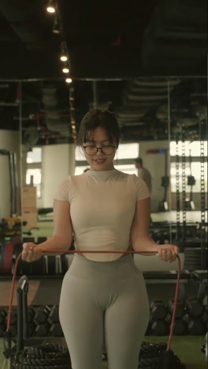 Rutinitas Jane Tiap Hari 𼰠Tetap Konsisten nge Gym Ya Gaes đ #shorts #gym
