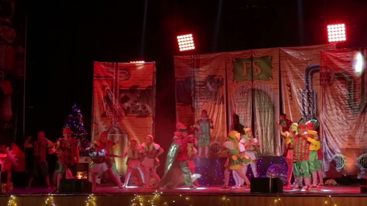 1   EL GRAN TALLER - La fábrica de santa