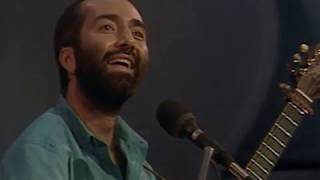 Vignette de la vidéo "RAFFI - Apples and Bananas - In Concert with the Rise and Shine Band"