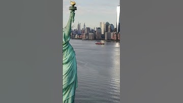 Bí mật phía sau ngọn đuốc bị cấm của Tượng Nữ thần Tự do #shorts