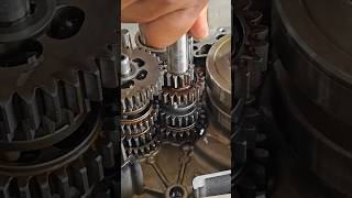 Pulsar 135 LS Engine Rebuilding