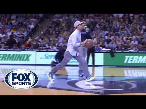 This lucky fan wins tater tots for life with half court shot