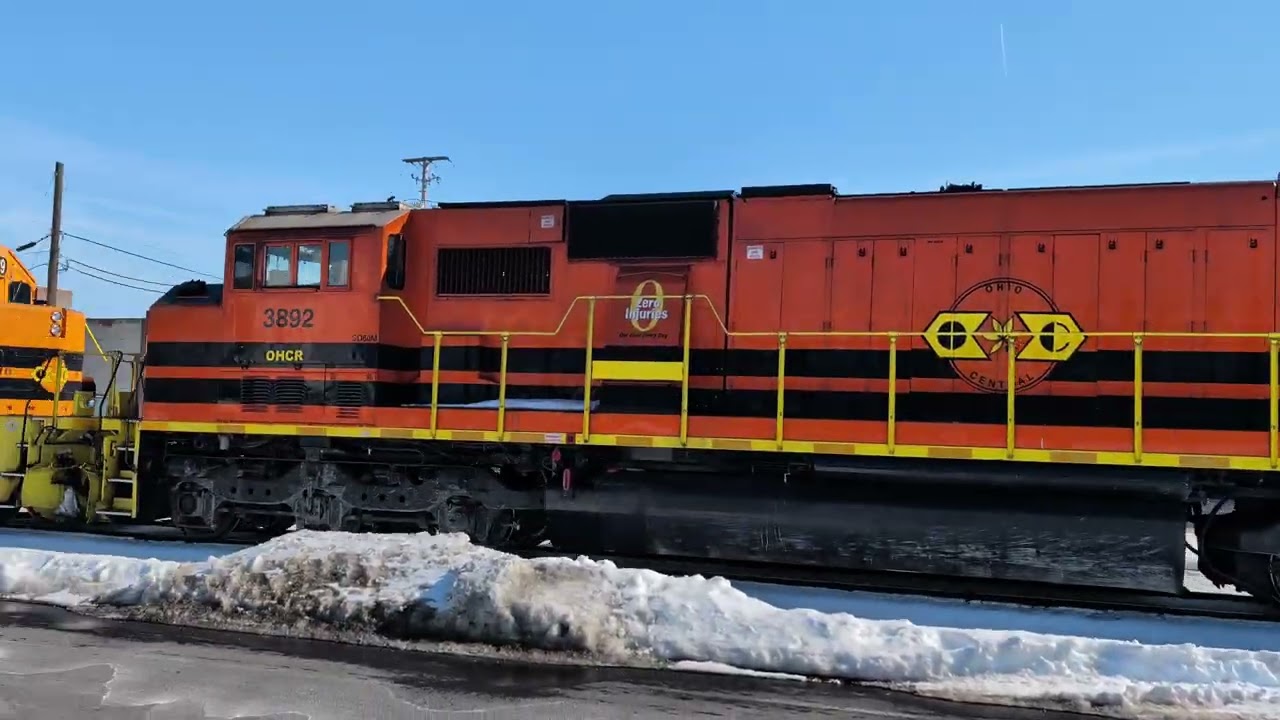 Chuck is leading an OC manifest train.