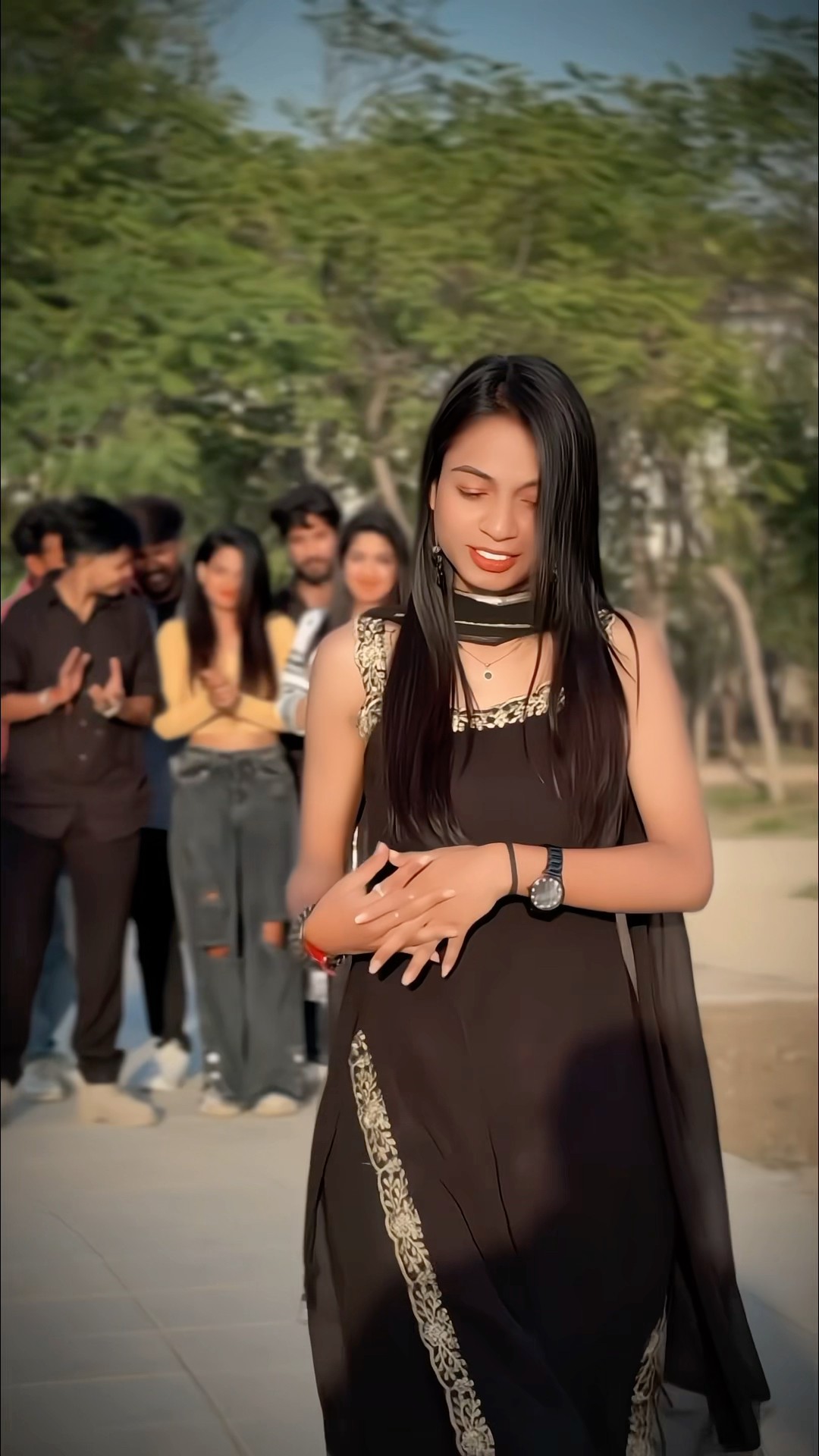 Hum ladkiyan hain ??? #rajjufam #sad #sadstatus #ytshorts #shortsviral #shorts #youtubeshorts