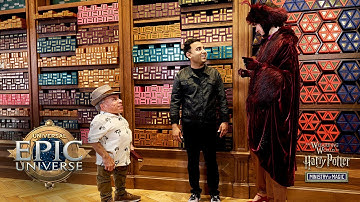 Wand Magic with Warwick Davis in The Wizarding World of Harry Potter – Ministry of Magic