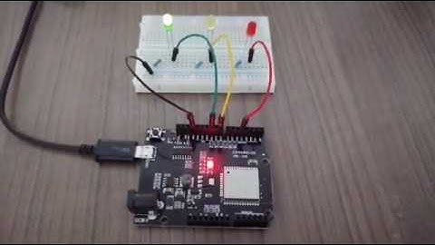 Semáforo simples com Espduino-32