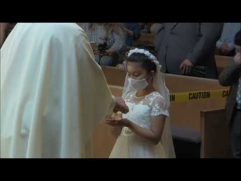 Video: Ano ang magandang regalo para sa girls first communion?