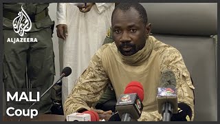 Mali’s former coup leader takes power after president’s arrest