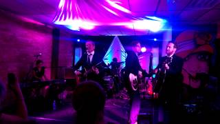 Chris Hadfield plays Space Oddity at Juno Awards after party