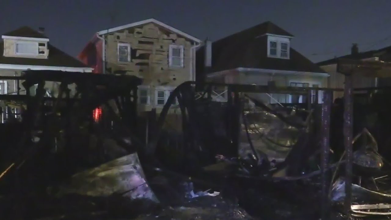 6 garages damaged by fire in Clearing - YouTube