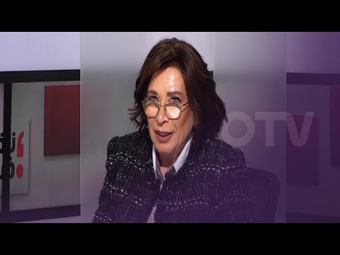 نقطة فاصلة تحت عنوان الر سولة المبش رة بالحب مع الشاعرة نجاة سنجب