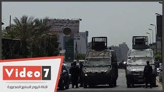 بالفيديو..إجراءات أمنية مشددة بمحيط مسجد السلام بمدينة نصر