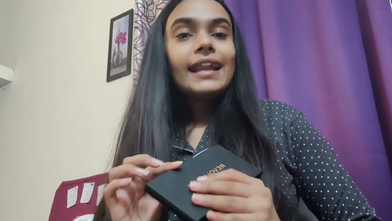 Makeup Revolution New -Trals Vs Neutrals eyeshadow pallete | Swatches 🌺