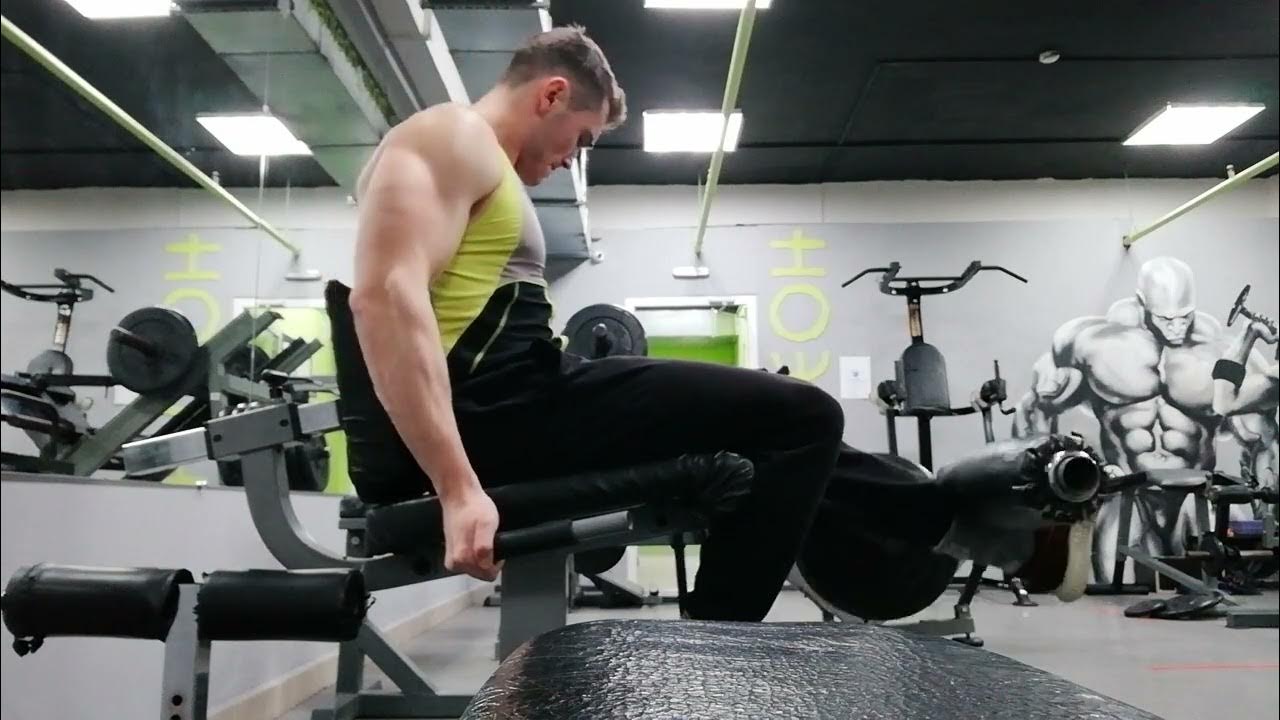 Разгибание голени в тренажёре - YouTube