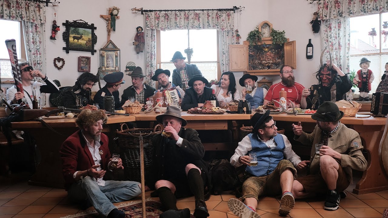 YouTubeでKreiml & Samurai - Oh du mein Österreich (prod. by Alligatorman)を視聴