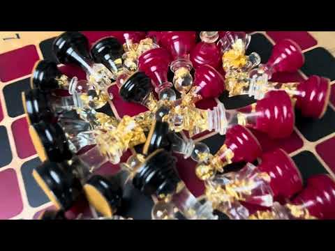 Шаховий набір з ефектними фігурами з епоксидної смоли, видео 1
