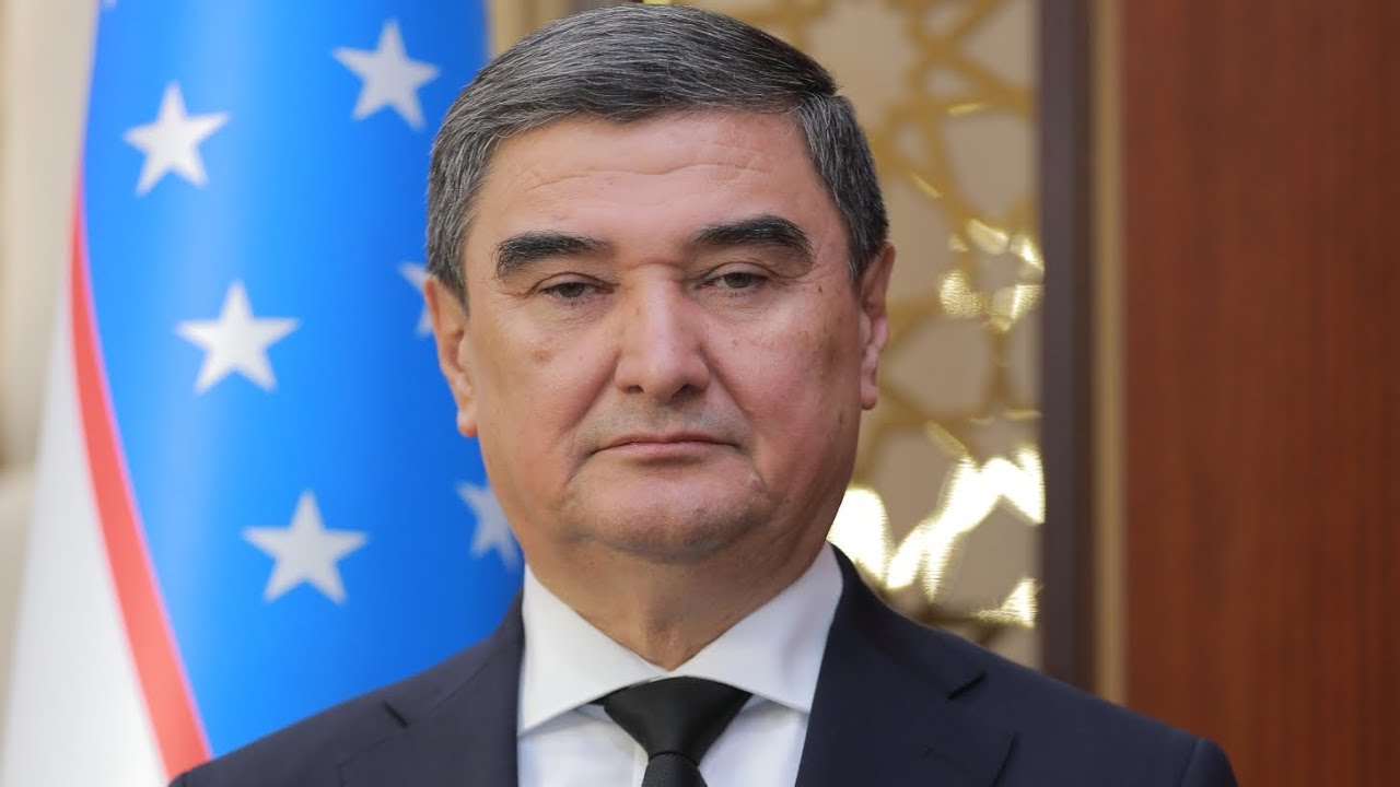 ОЛИЙ СУДНИ КУТИШ ЗАЛИДА ТЕЛЕФОН БИЛАН КИРИШГА, СЁМКАГА РУХСАТ БЕРИЛИШИ ШАРТ