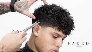 💈 BEST TAPER FADE WITH CURLY HAIR BARBER TUTORIAL!!!