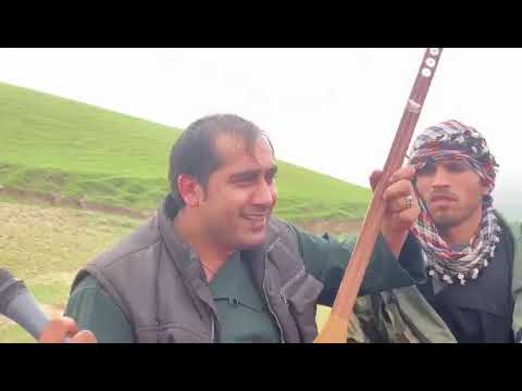 جیان ناله کدی آغا صاحب گوش کو چی مینوازه 