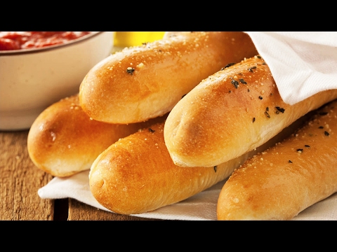 How To Make Olive Garden's Famous Breadsticks