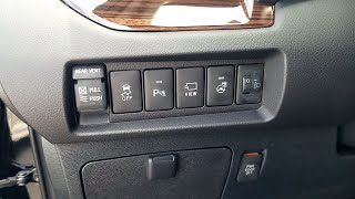 Learning buttons on the Toyota Sienna van