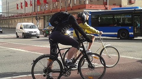 Designing Intersections That Protect Cyclists and Other Commuters