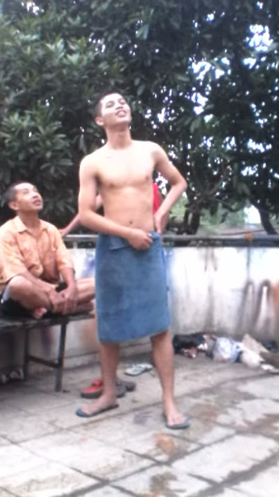 Cowok ganteng abis mandi