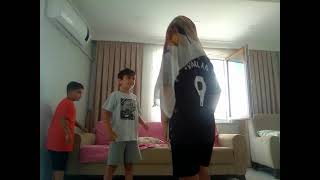 Içerik Ekibi Hayaletten Kaçış 1 Sezon 1 Bölüm