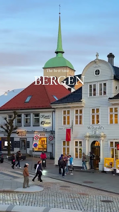Walking around in Bergen