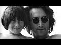 Capture de la vidéo Why Did John Lennon Largely Ignore His First Son Julian?