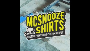 Screen Printing on Cardboard Boxes