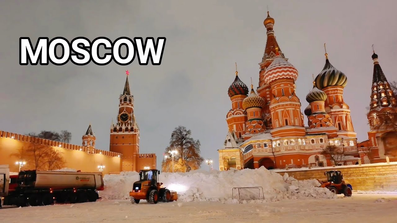 Calm Evening Walk Through Central Moscow ❄️ | Red Square, GUM & Bolotnaya Square | 4K