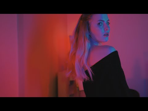 FreshCats#2 | Ajkan x Rolf - Paradoksy prod. JazBrothers, cuty DJ Cutahead (directed by 7VDI)