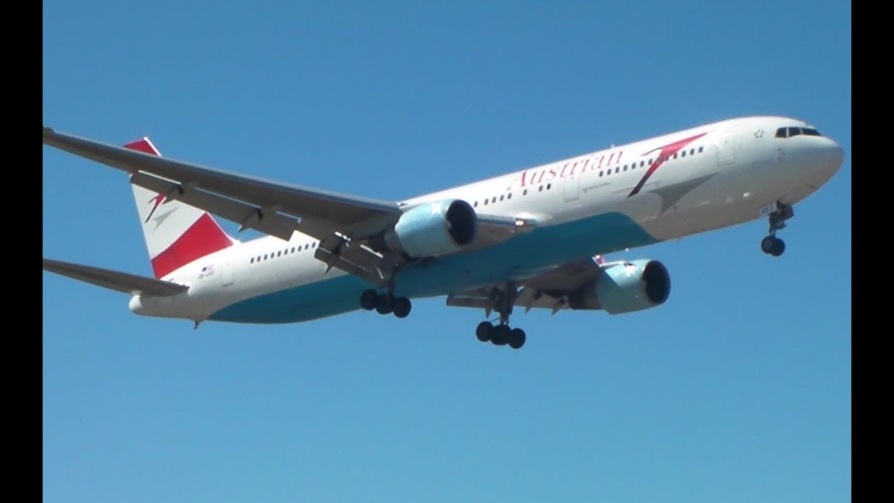 Austrian 767-300ER [OE-LAX] Landing in Toronto on RWY 05