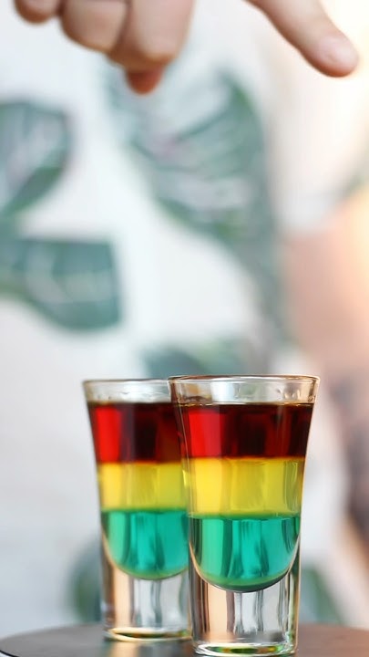 Жабий к*л с пчелиным ядом #drink #cocktails #рецепт - YouTube