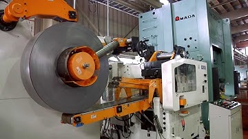 LCC06PU, a NC Straightener/Feeder