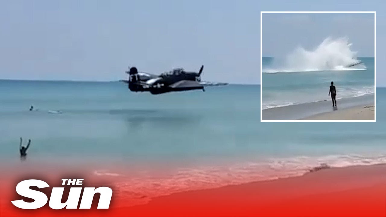 Plane crash lands in the sea close to busy beach during Florida Air Show