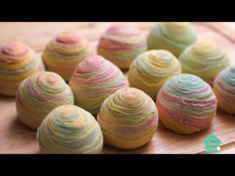 how-to-make-rainbow-thousand-layer-yam-mooncake!!