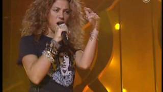 Shakira - Don't Bother [Nordic Music Awards (10-29-05)]