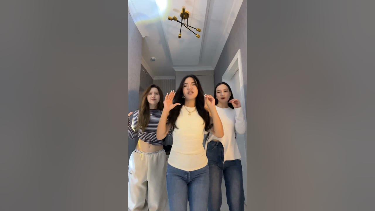 Cadelinha de Madame Slowed | Viral TikTok dance! | #shorts #dance #viral #tiktok #trend