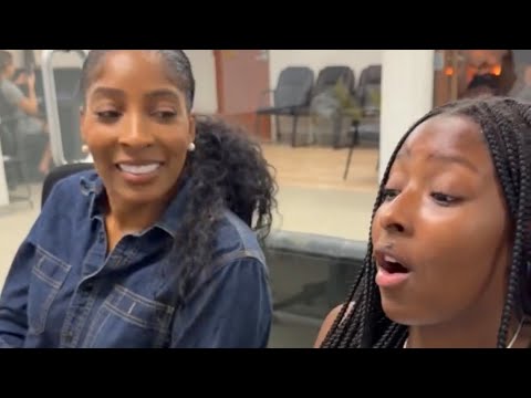 Brooke sides with Sharra and tells Larry that all signs point to Bethany snitching!