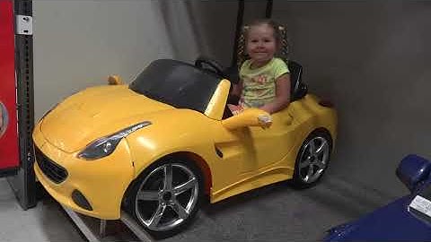 Diana with Mommy doing shopping in a toy store Funny video for kids and toddlers