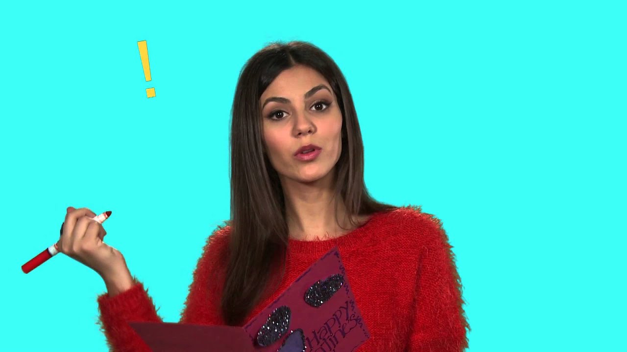 Make a Valentines Day Card With Victoria Justice