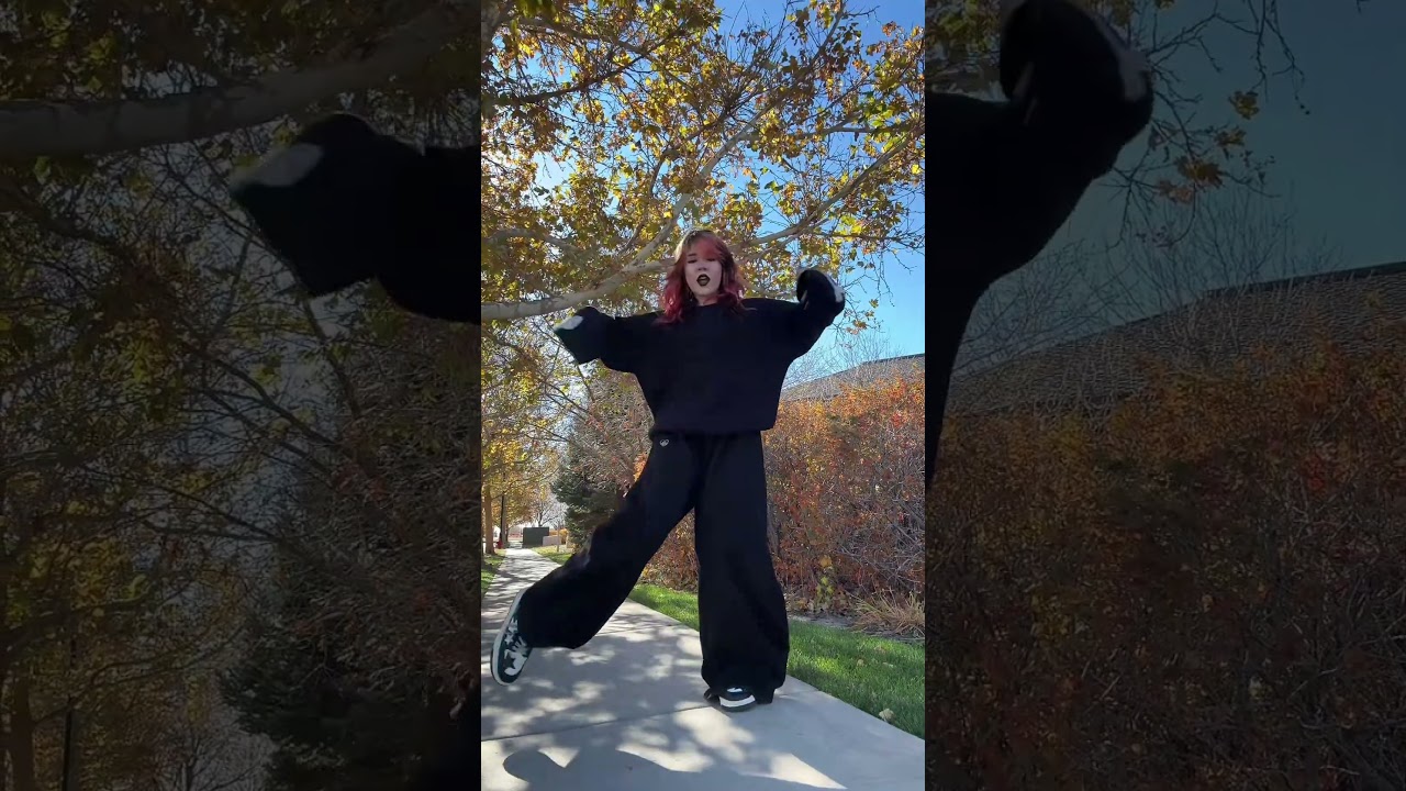 Lights Down Low Dance🕺 #dance #gothic #streetwear #goth #gothgirl #alternative #altgirl #dancing