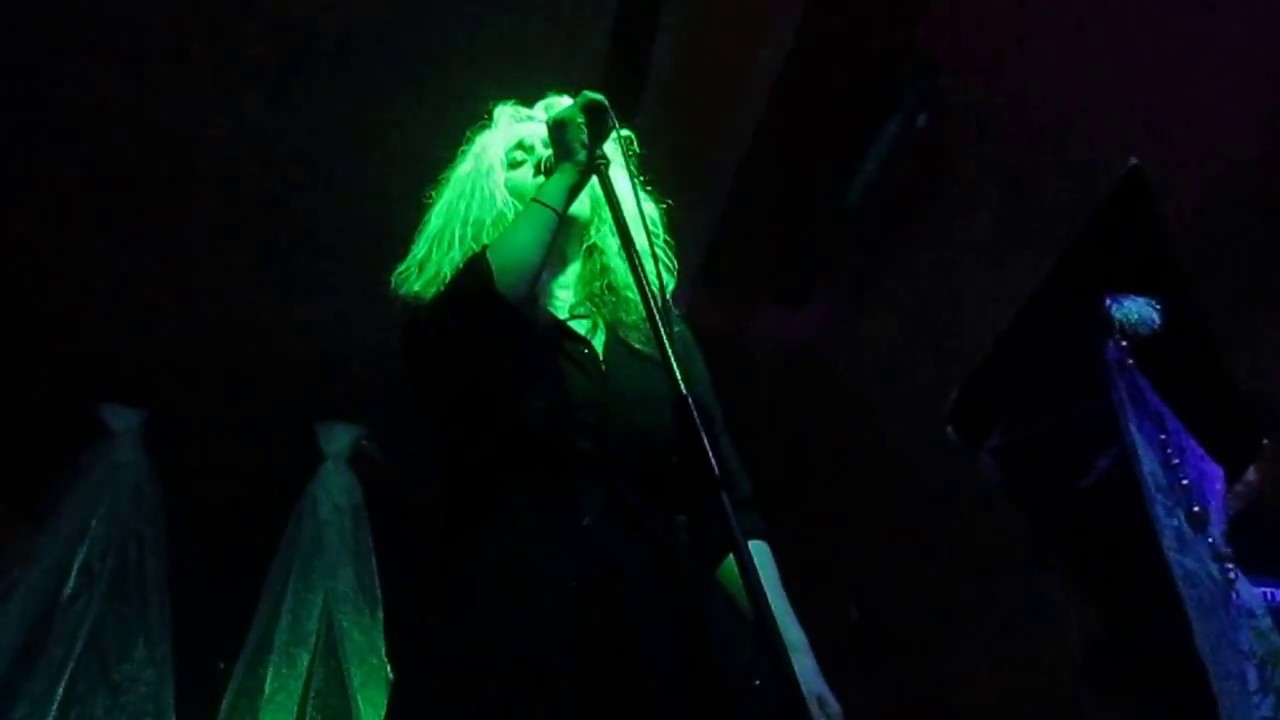 Ataraxia - Envyssien live @ Forte Prenestino Roma [04/02/17] - YouTube
