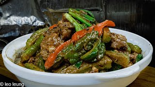 廣東話影片｜涼瓜燜排骨｜一道經典的香港家常菜，我這次是按照餐廳的做法，苦瓜爽脆，排骨嫩滑，記得重看餐廳排骨的製作方法影片哦！